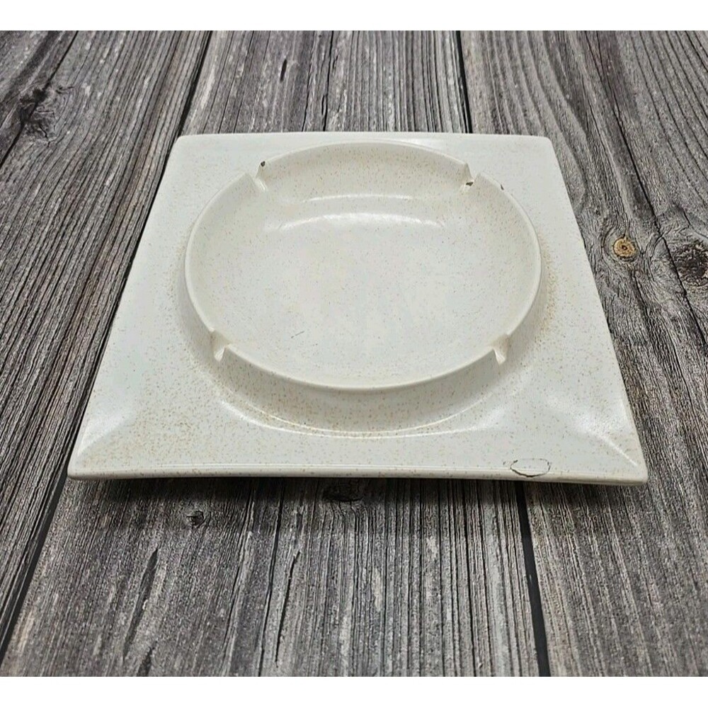 Vintage MCM Hyalyn Pottery Ashtray No. 45 Made In USA 8.2 MCM Cream Spotted - Picture 7 of 10